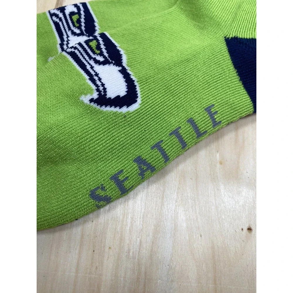 NFL‎ Football Seattle Seahawks Team Color Socks Size Large Licensed NWT